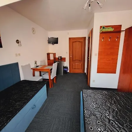 Kwiatano - Plac Zabaw & Jacuzzi & Basen & Sauna - Budynek C