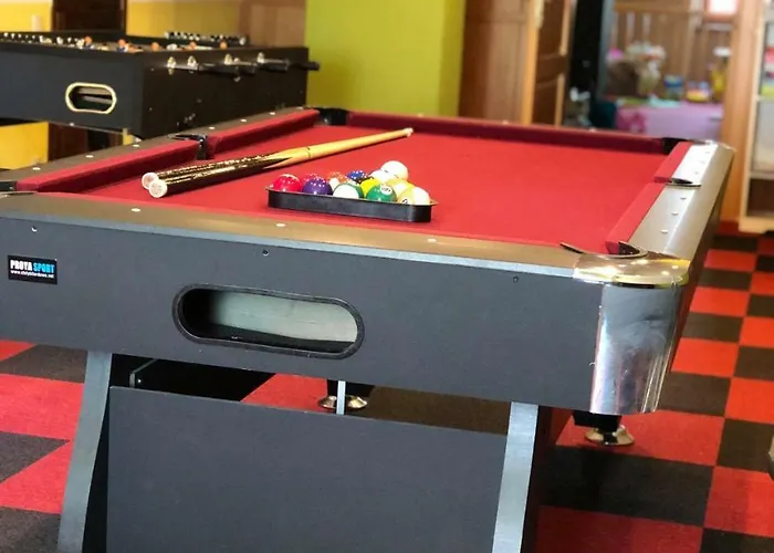 Kwiatano - Plac Zabaw & Jacuzzi & Basen & Sauna - Budynek C Üdülőpark Grzybowo